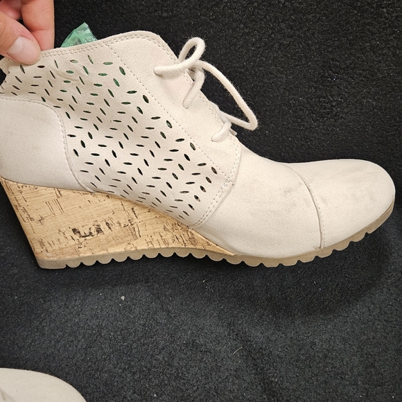 BOBS wedge sneaker-style shoes - Picture 5 of 8